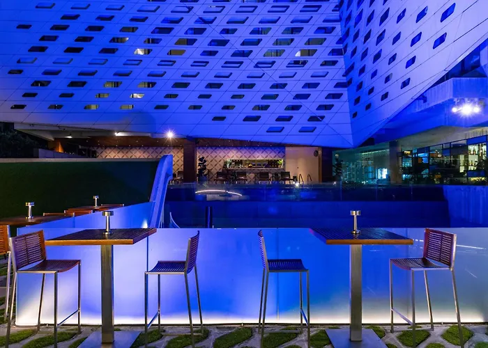 Lit Hotel Bangkok